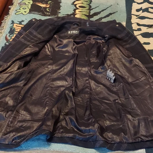 Guess Coat - Picture 7 of 12
